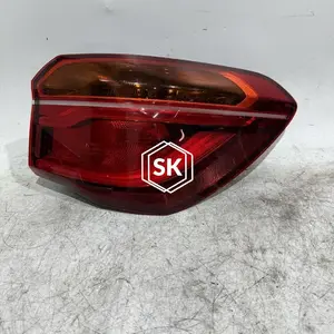 X1 F48 TAILLIGHT R