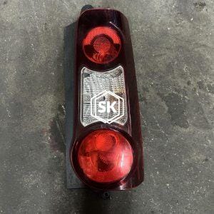 PARTNER 17Y TAILLIGHT (R)