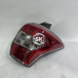 FORESTER SJG TAILIGHT (R)