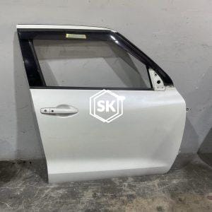 SWIFT ZC13 DOOR F/R