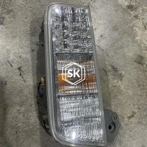 ELGRAND E52 TOP TAILLIGHT (R)