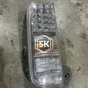ELGRAND E52 TOP TAILLIGHT (R)