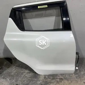 SWIFT ZC13 DOOR R/R