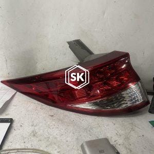 ESTIMA ACR50 FACELIFT (L) TAILLIGHT