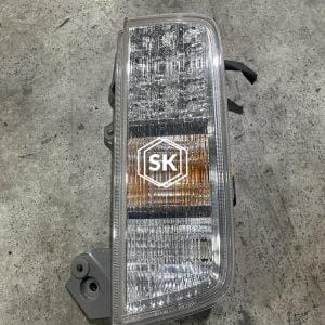 ELGRAND E52 TOP TAILLIGHT (L)