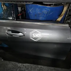 CLA W117 R/R DOOR