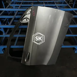 A180 W176 F/R DOOR