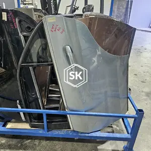 E200 W212 14Y DOOR R/L