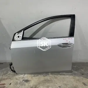 ALTIS ZRE171 DOOR F/L