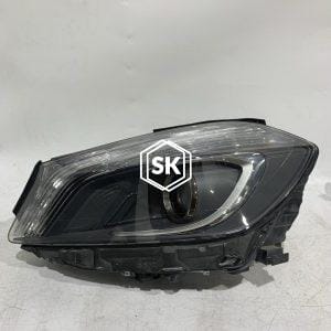 A180 W176 HEADLIGHT (LEFT)