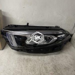 A180 W177 HEADLIGHT (LEFT)