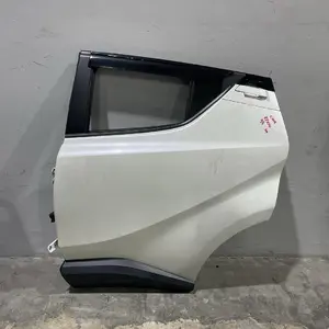 CHR ZYX10 DOOR R/L